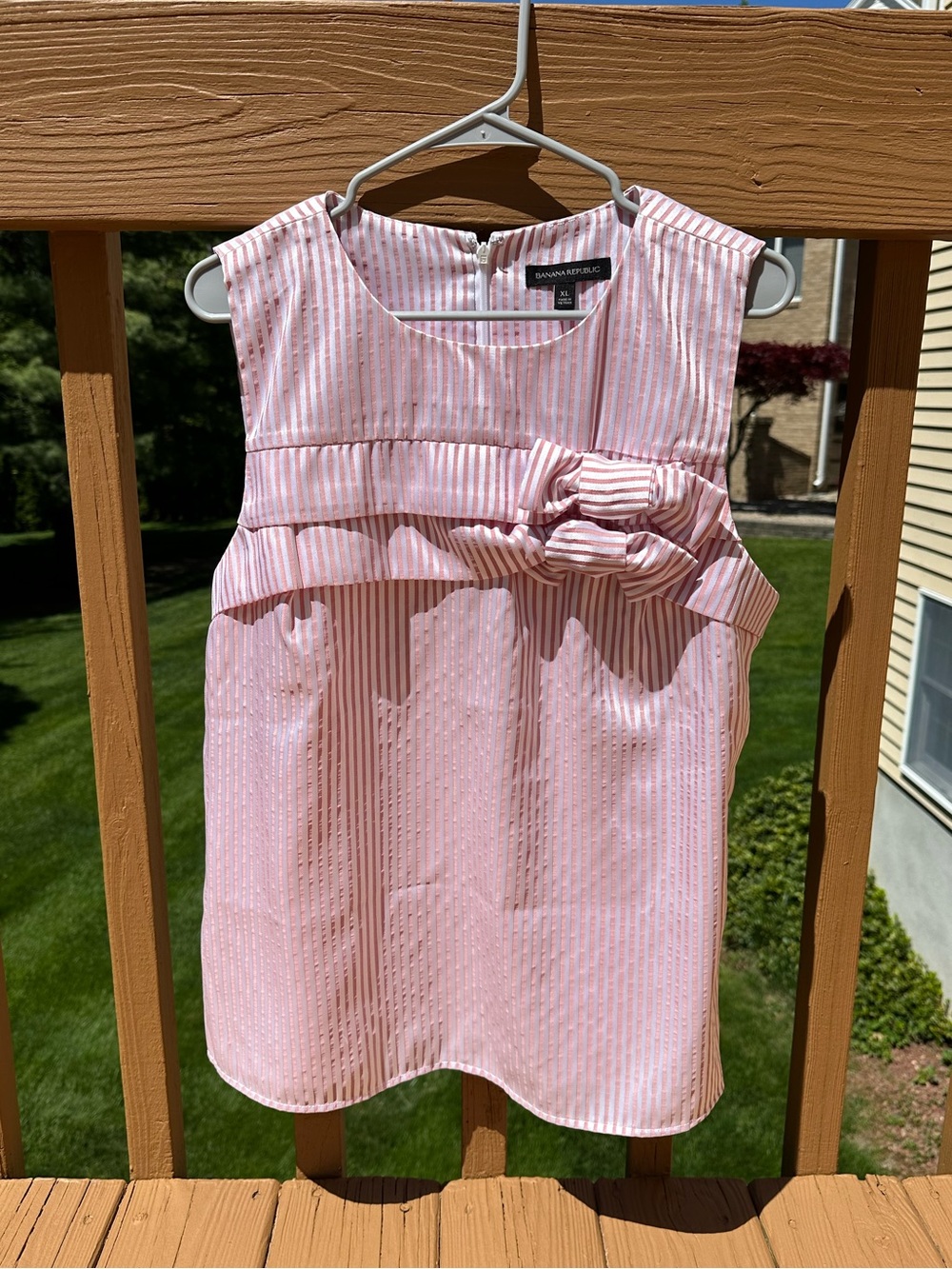 Banana Republic Pink Striped Top - XL